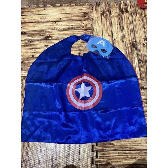 Very Basic Captain America Cape and Eye Mask - Picture 1 of 3